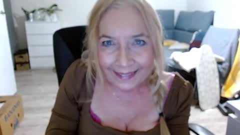 S O F I A online show from December 2024 07:48:01 AM