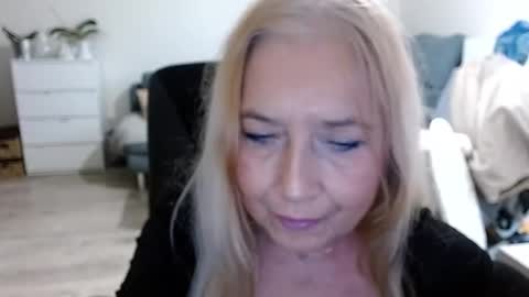 S O F I A online show from December 2024 08:20:02 AM