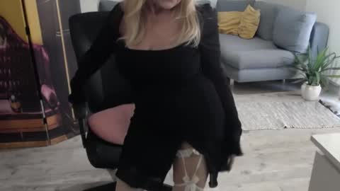 S O F I A online show from April 2026 07:45:01 AM