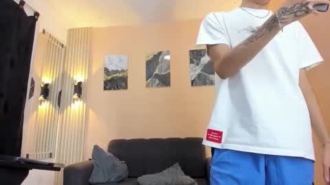 desiresofolympus_ online show from April 2026 08:32:01 PM