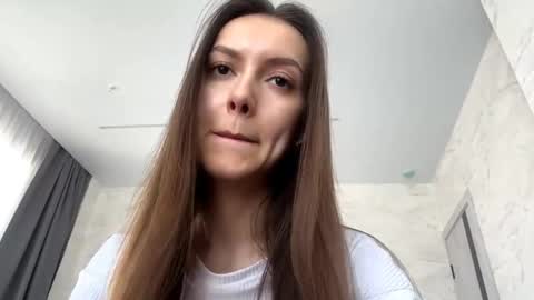 Ksenia online show from April 2026 03:42:02 AM