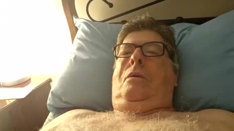 Desmon1958 online show from April 2026 07:07:02 PM