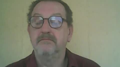 Snapshot of destelp chatting on April 2026 10:39:02 AM destelp online show from April 2026 10:39:02 AM
