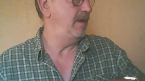 Snapshot of destelp chatting on June 2026 12:30:02 PM destelp online show from June 2026 12:30:02 PM
