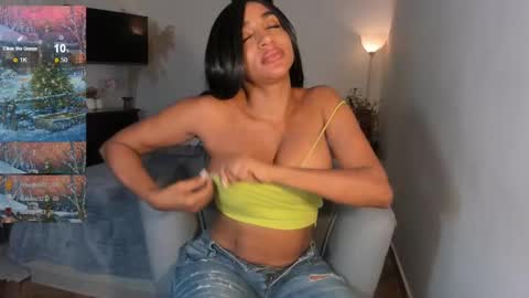 Destinne Mill online show from December 2024 03:31:01 PM