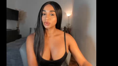 Destinne Mill online show from January 2025 03:57:01 PM