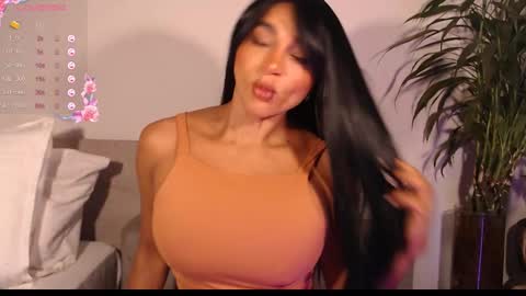 Destinne Mill online show from February 2026 12:01:01 PM