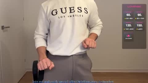 INSTAGRAM justmichaelross online show from November 2025 06:30:02 PM