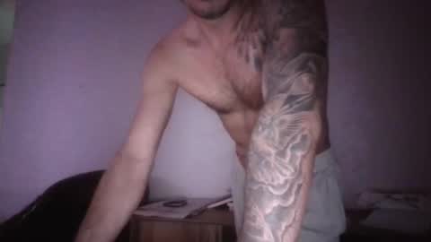 Snapshot of destrudoxxx chatting on January 2026 09:02:02 PM Destrudo online show from January 2026 09:02:02 PM