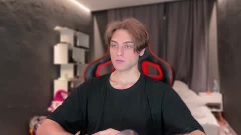 Snapshot of devilnut1 chatting on November 2025 06:33:01 AM devilnut1 online show from November 2025 06:33:01 AM