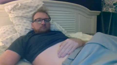 Daddy online show from November 2025 02:37:02 AM