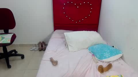 Devora.. online show from February 2025 01:45:01 AM