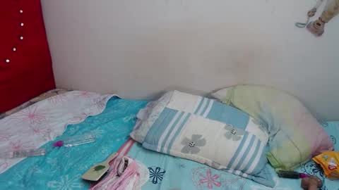 Devora.. online show from November 2025 11:38:02 PM