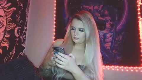 Snapshot of devyn_winter chatting on January 2026 07:41:01 PM devyn winter online show from January 2026 07:41:01 PM