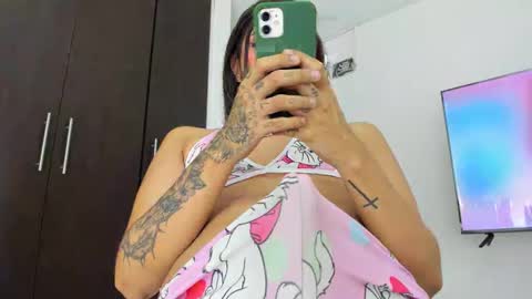 thumb up me please its important online show from December 2024 06:11:02 AM