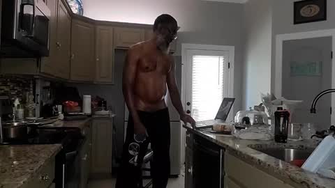 Dextercollins online show from October 2025 04:06:02 PM