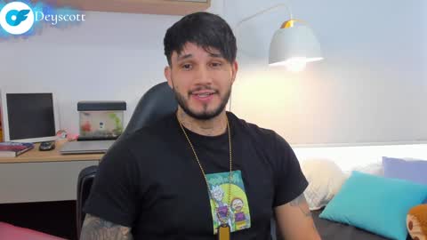 JULIAN online show from January 2025 09:15:01 PM