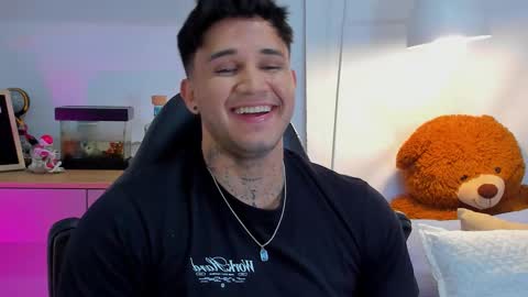 JULIAN online show from September 2025 10:54:02 PM