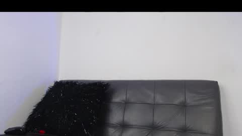 Deysha online show from November 2025 04:58:02 AM