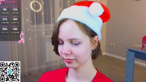 Kira online show from December 2025 06:47:01 PM