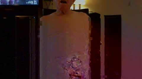 Snapshot of dgll576 chatting on January 2026 01:30:01 AM dgll576 online show from January 2026 01:30:01 AM