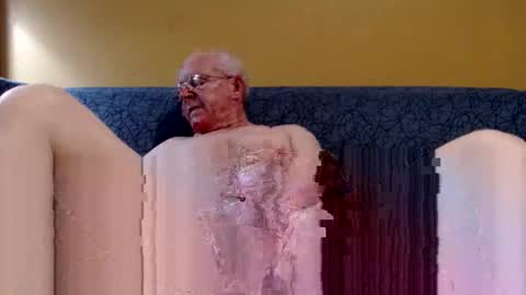 Snapshot of dgll576 chatting on February 2026 01:43:02 AM dgll576 online show from February 2026 01:43:02 AM