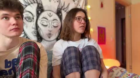 Di Alex online show from February 2025 02:00:02 PM