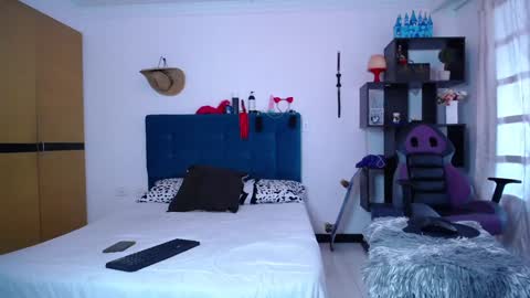 Snapshot of diabla_sexyboobs chatting on February 2025 08:24:01 PM D I A B L A online show from February 2025 08:24:01 PM