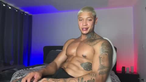 Diego online show from October 2025 09:00:02 PM