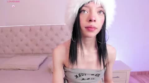 Snapshot of diamond__cherry chatting on February 2026 01:56:02 PM Diamond online show from February 2026 01:56:02 PM