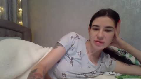 Snapshot of diamond_dana chatting on December 2024 02:06:02 AM Diamond Dana online show from December 2024 02:06:02 AM