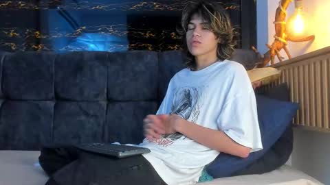 diamond_twink online show from October 2025 07:35:02 PM