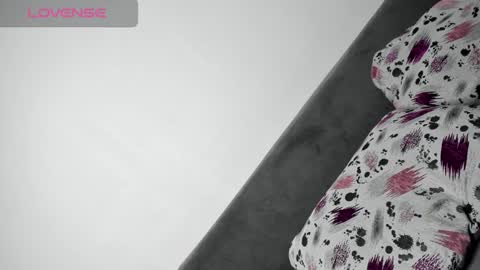 diamondkay_ online show from December 2024 10:28:02 AM