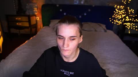 DiamondNina online show from April 2026 01:49:02 PM