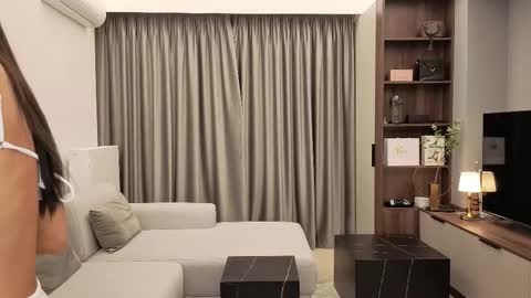 Iris online show from March 2026 07:28:01 PM