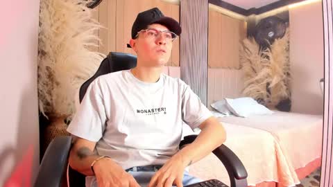 diamondss_1 online show from May 2026 08:49:02 PM