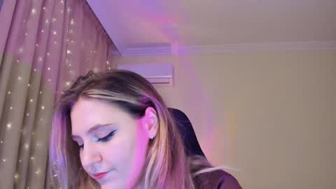 Diana online show from January 2025 03:25:01 PM