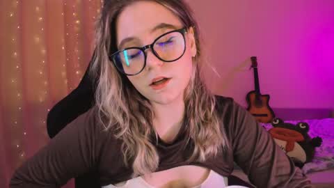 Diana online show from February 2025 10:20:02 AM