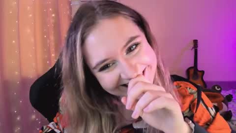 Diana online show from February 2025 09:27:01 AM