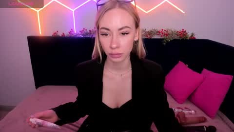 Diana  online show from January 2025 01:45:02 AM