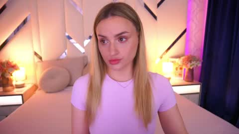 diana_nova online show from May 2026 01:39:01 PM