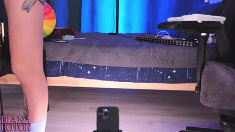 Diana online show from March 2026 05:44:01 AM