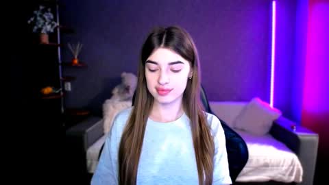 DIANA  online show from September 2025 05:05:02 PM