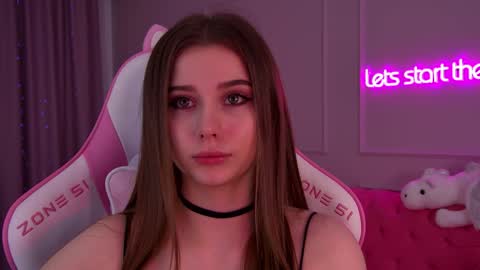 Snapshot of dianabecker chatting on January 2025 08:21:01 PM Diana online show from January 2025 08:21:01 PM