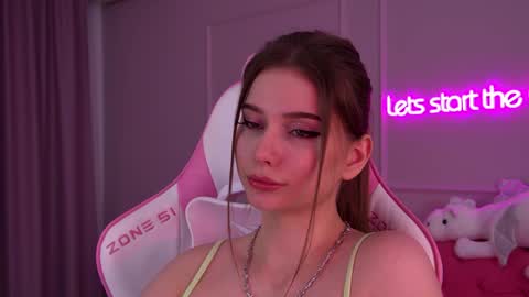 Snapshot of dianabecker chatting on January 2025 09:48:02 PM Diana online show from January 2025 09:48:02 PM