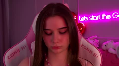 Snapshot of dianabecker chatting on February 2025 04:04:02 AM Diana online show from February 2025 04:04:02 AM