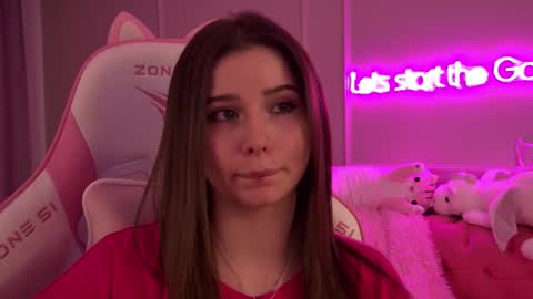 Snapshot of dianabecker chatting on February 2025 01:20:01 AM Diana online show from February 2025 01:20:01 AM