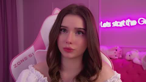 Snapshot of dianabecker chatting on March 2025 03:19:01 AM Diana online show from March 2025 03:19:01 AM