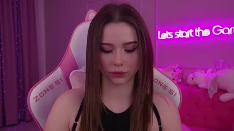 Snapshot of dianabecker chatting on March 2025 06:21:02 PM Diana online show from March 2025 06:21:02 PM