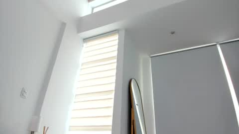 dianac1998 online show from August 2026 06:11:01 PM